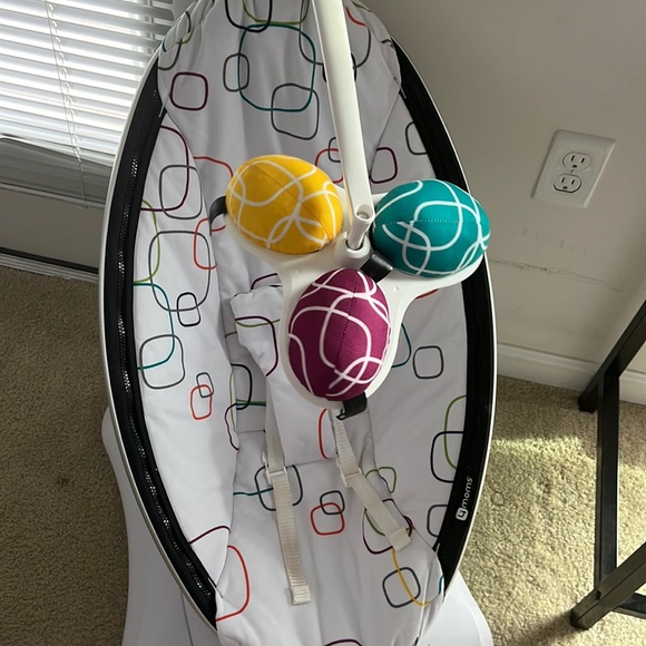 Baby swings for infants. I bought it 6 months ago. - Picture 1 of 2